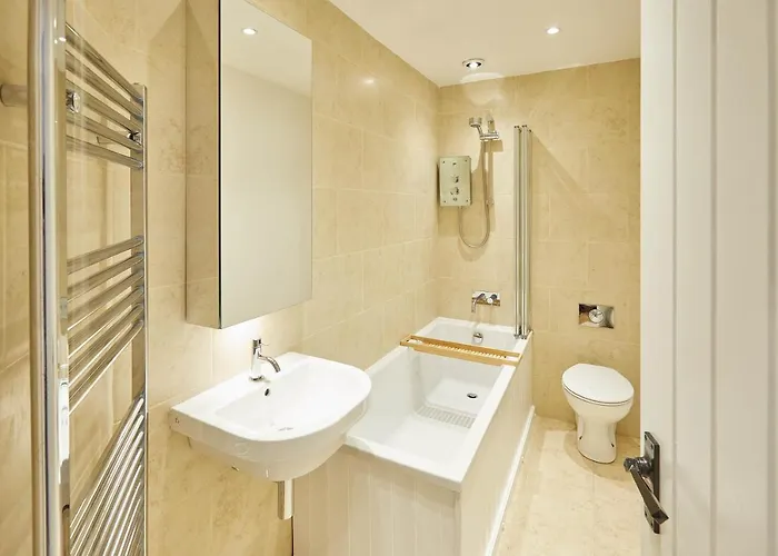 Host & - The Old Dairy *